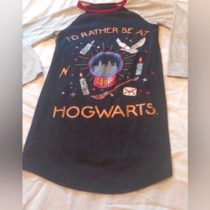 HARRY POTTER * Girls pajamas. gown . ( short length)
